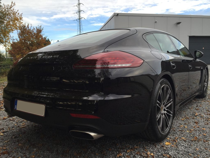 Porsche Panamera Luxembourg Location