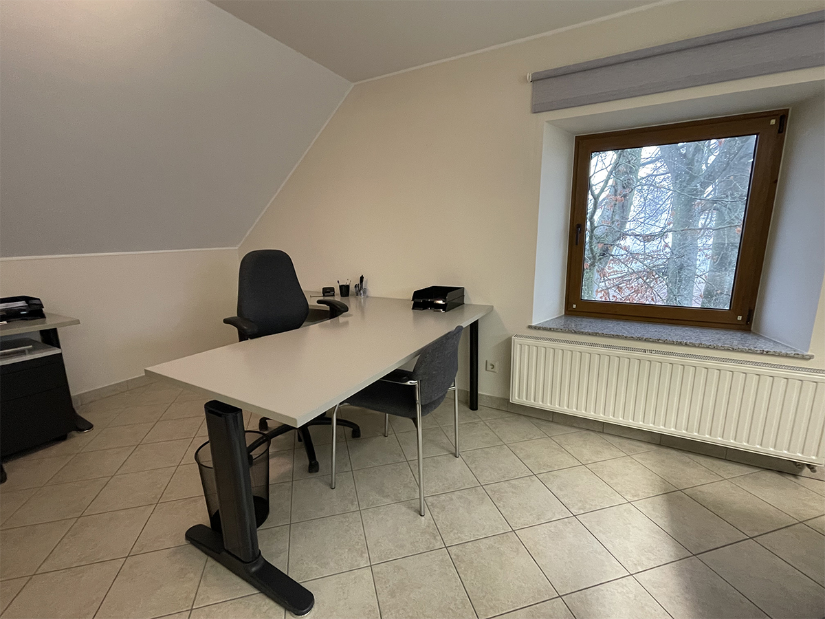 Bureau privatif lumineux à louer au Luxembourg – espace de travail Ultimate Services